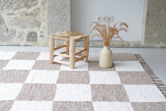 Checkerboard Camel & White 5x7 Rug , Living Room Rug, Check Area Nursery Bohemian Ethnic Bedroom Rug - image 1