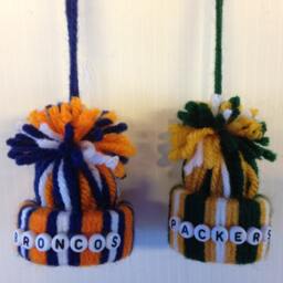 Nfl Team Beanie Hat Ornament, Personalized Yarn Holiday Decoration - thumbnail 2