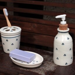 Royal Porcelain Soap Dispenser - Elegant Ceramic Bathroom Pump Minimalist Home Decor - thumbnail 2