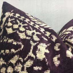 Handwoven Silk Blend Ikat Pillow Cover, Turkish Decor - 20x20 - thumbnail 3
