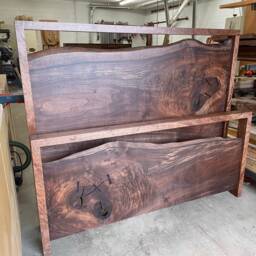 California Claro Walnut Bed - thumbnail 2