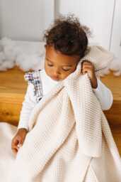 Organic Cotton Knit Baby Blanket Rice Grain Texture, Soft Newborn Gift - thumbnail 1