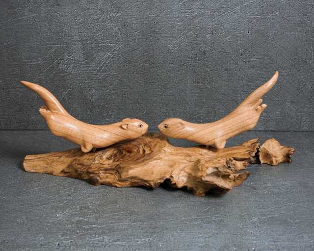 Otter Couple Sculpture 14 - image 1