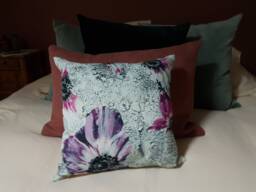 Pillow Linen/Cotton, Model Flower Laces - thumbnail 1