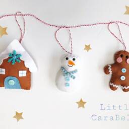 Christmas Gingerbread House Garland, Handmade. Featuring Candy Canes & A Sweet House. Banner, Christmas Decoration, Xmas Bunting - thumbnail 2