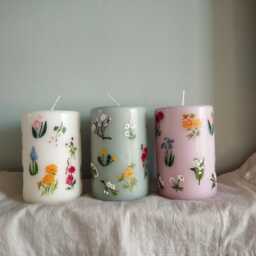 Hand Painted Floral Pillar Candle - Spring Decoration Valentine's Day, Mother's Party, Birthday, Gift - thumbnail 2