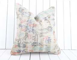 Turkish Kilim Pillow Cover 24x24 Inch Vintage Anatolian Throw - thumbnail 1
