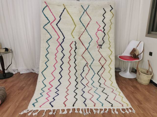 5.25 X 8.17 Feet Colorful Azilal Carpet - Roars Colors 100% Wool - image 1