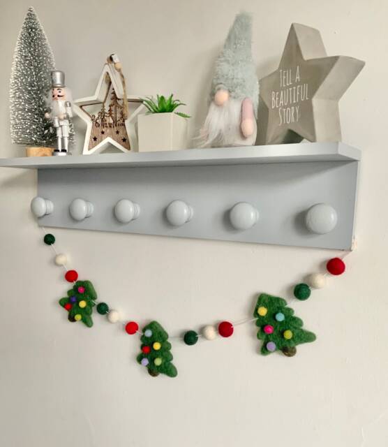Felt Christmas Tree Garland Handmade Wool Ball Bunting - image 1