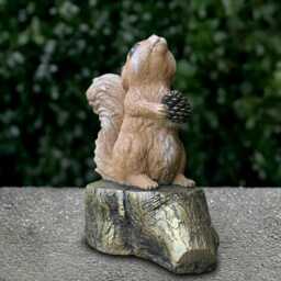 Fantasy Squirrel Statue Concrete Figurine Outdoor Animal Decor Sitting Ornament Front Door Sculpture Squirrel Lover Gift - thumbnail 3