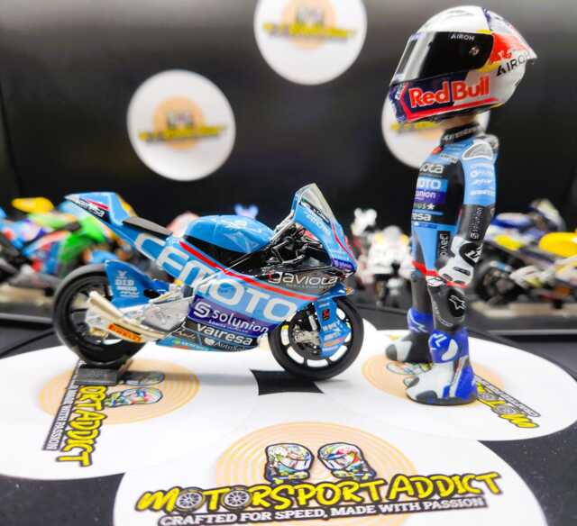 David Alonso Handmade Moto-Gp Rider Figure With Bike - Artwork Biker Gift Xmas Christmas - image 1