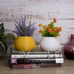 Happy Face Sitting Pot With Cord Legs, Cute Plant Pot, Planter, Indoor Planter Dangly - thumbnail 3