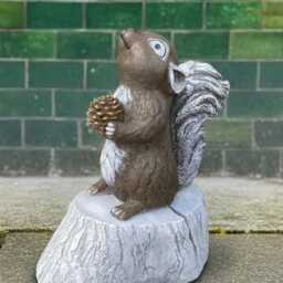Stone Squirrel With Pine Cone Figure Concrete Outdoor Animal Statue Garden Sculpture Cement Ornament Handmade Decor - thumbnail 4