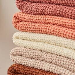 Canyon Clay Linen Waffle Bath Towel Large, Softened Linen-Cotton - thumbnail 3