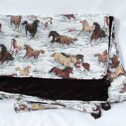 Snowy Horses Throw Blanket & Pillow Set, Brown Velvet, Equestrian Home Decor - thumbnail 2