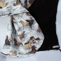 Snowy Horses Throw Blanket & Pillow Set, Brown Velvet, Equestrian Home Decor - thumbnail 3