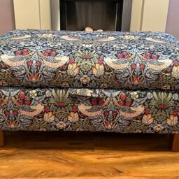 Hand Made Storage Footstool in William Morris Strawberry Thief Tapestry Fabric - thumbnail 2
