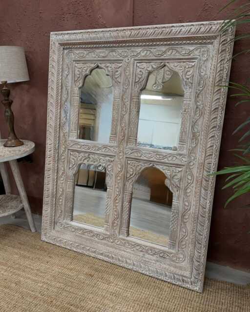 Four Panel Mango Wood Mirror - Creamwashed Arch Carved Design - image 1