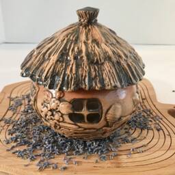 Lavender Scented Soy Candle in Round Ceramic Cottage With Dried Herbs & Gemstones - thumbnail 3