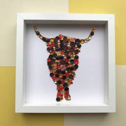 Highland Cow Button Artwork, Rustic Scottish Wall Art, Farmhouse Decor, Cattle Picture - thumbnail 1