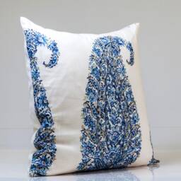 Blue Paisley Pillow Cover, Schumacher Fabric, White Linen Back - thumbnail 2
