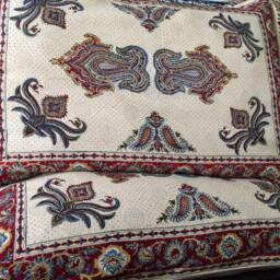 Set Off Two Traditional Block Printed Pillows - Handprinted Bed With Paisley Design 20 X 28 Inches - thumbnail 2