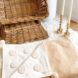 Punch Needle Blanket With Pompom./Living Room/ Bedroom/ Decoration Boho Style - thumbnail 3