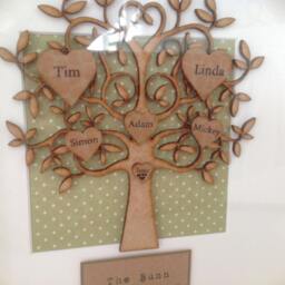 Family Tree, Keepsake Box Frame, Gift, New Home, Handmade Tree Grandmother, Generations, Pets, Unique Gift - thumbnail 3