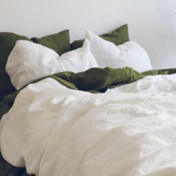 Ivory Linen Bedding Set Handmade Duvet Cover & Pillowcases - thumbnail 3