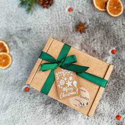 Large Christmas Candle, Christmas Gift Box, Festive Box, Christmas Set, Christmas Spice, Christmas Hamper, Christmas For Women - thumbnail 2
