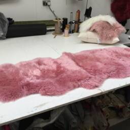 Large Cream Sheepskin Oyster Double Extra Long Rug in Colour Luxury Eco Throw - thumbnail 4