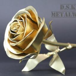 Gold Painted Steel Rose Long Stem Metal Flower, Handcrafted - thumbnail 2
