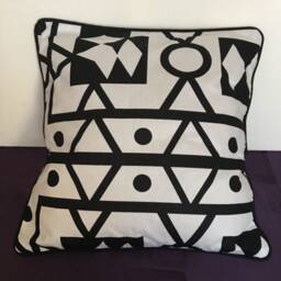 Black & White Cushion Cover. Ethnic Printed Samakaka Cover - thumbnail 3