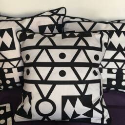Black & White Cushion Cover. Ethnic Printed Samakaka Cover - thumbnail 4