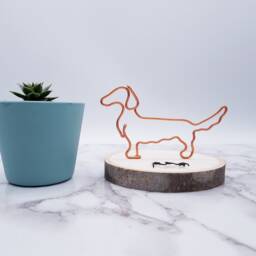 Long Haired Dachshund Wire Sculpture, Personalized Dog Art Decor - thumbnail 2