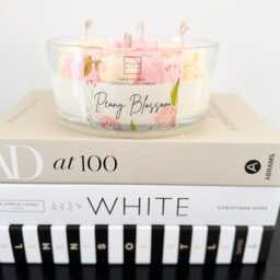 Peony Candle, Hand Poured Soy Candle Peonies With4 Cotton Wicks, Luxury Decorative Centerpiece, Eco Friendly Gift For Her, Housewarming 750G - thumbnail 3