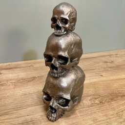 Three Skull Tower Ornament Home Decoration/Led Light Up Unique Gift Halloween Gothic D??cor - thumbnail 4
