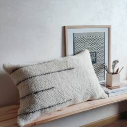 Cream Wool Decorative Pillow, Handmade Kilim Boho Pillow Case For Traditional & Modern Home Decor, Accent Throw Cushion - thumbnail 2