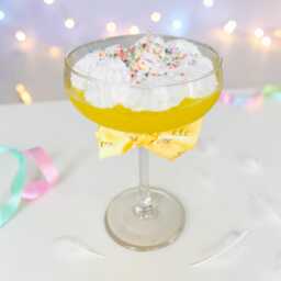 Pina Colada Candle - Cocktail Candles Dessert Christmas - thumbnail 1