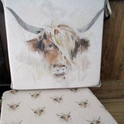 Highland Cow Reversible Seat Pads, Sets Of Square Kitchen Chair Cushions - thumbnail 3