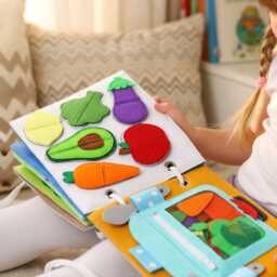 Interactive Quiet Book For Toddlers - Montessori Sensory Learning & Educational Playbook Minimoms - thumbnail 3