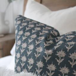 Teal Floral Cotton Cushion With Feather Insert Patterned Throw Pillow - 45x45cm - thumbnail 4