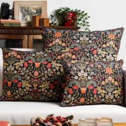 Morris Style Leaves & Berries Xl Rectangular Cushion in Deep Black. Signature Tapestry Fabric. 23X15 - thumbnail 2