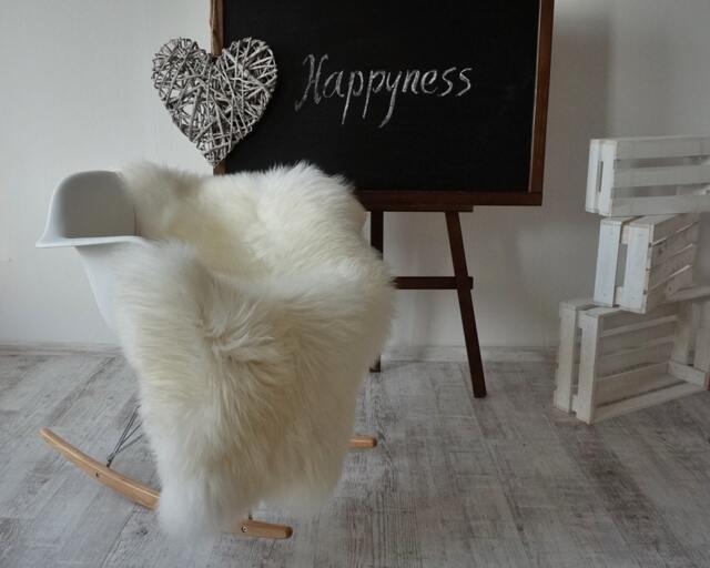 Xl White Sheepskin Rug, Genuine Leather, Comfy Cozy Throw - 46 X 28 - image 1