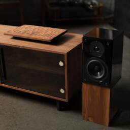 Walnut Sideboard 20 - thumbnail 3