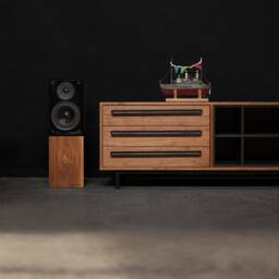 Walnut Sideboard 20 - thumbnail 4