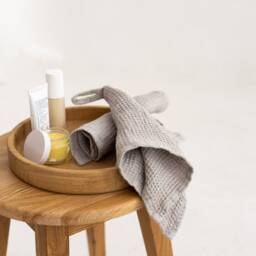 Linen Face Cloth Set Of 2, Waffle Towel, Compact Foldable Bath Small Guest Towel - thumbnail 3