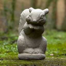 Stone Squirrel Garden Statue Concrete Woodland With Pinecone Figurine Animal Bumpy Decoration Ornament For Nature Lover Gift - thumbnail 2
