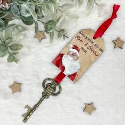 Santa's Magical Key, Personalised Magic Key For Father Christmas, Christmas Eve Box, No Chimney Santa With Tag, Xmas Keepsake - thumbnail 2