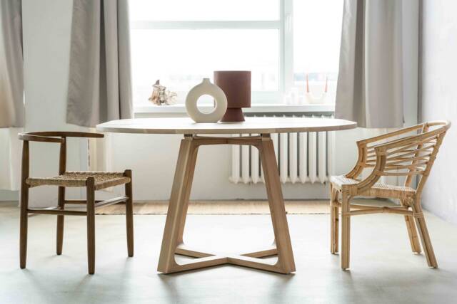 Round Extendable Table For Kitchen Dining Room Oak Round Top Extendable Raw Oak Wood Effect Slice Round - image 1